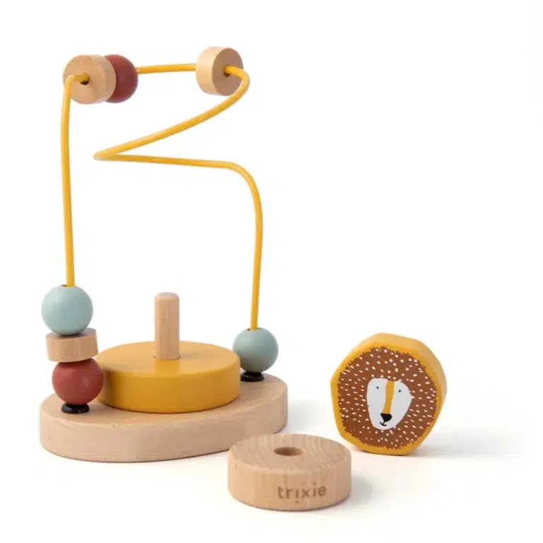 36-148 - Jucarie motrica bebelusi - labirint din margele si mini-turn stivuire - leu - Trixie Baby